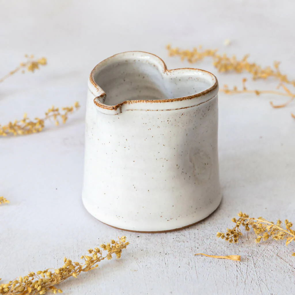 Heart Shaped Dimple Jug - Image 6