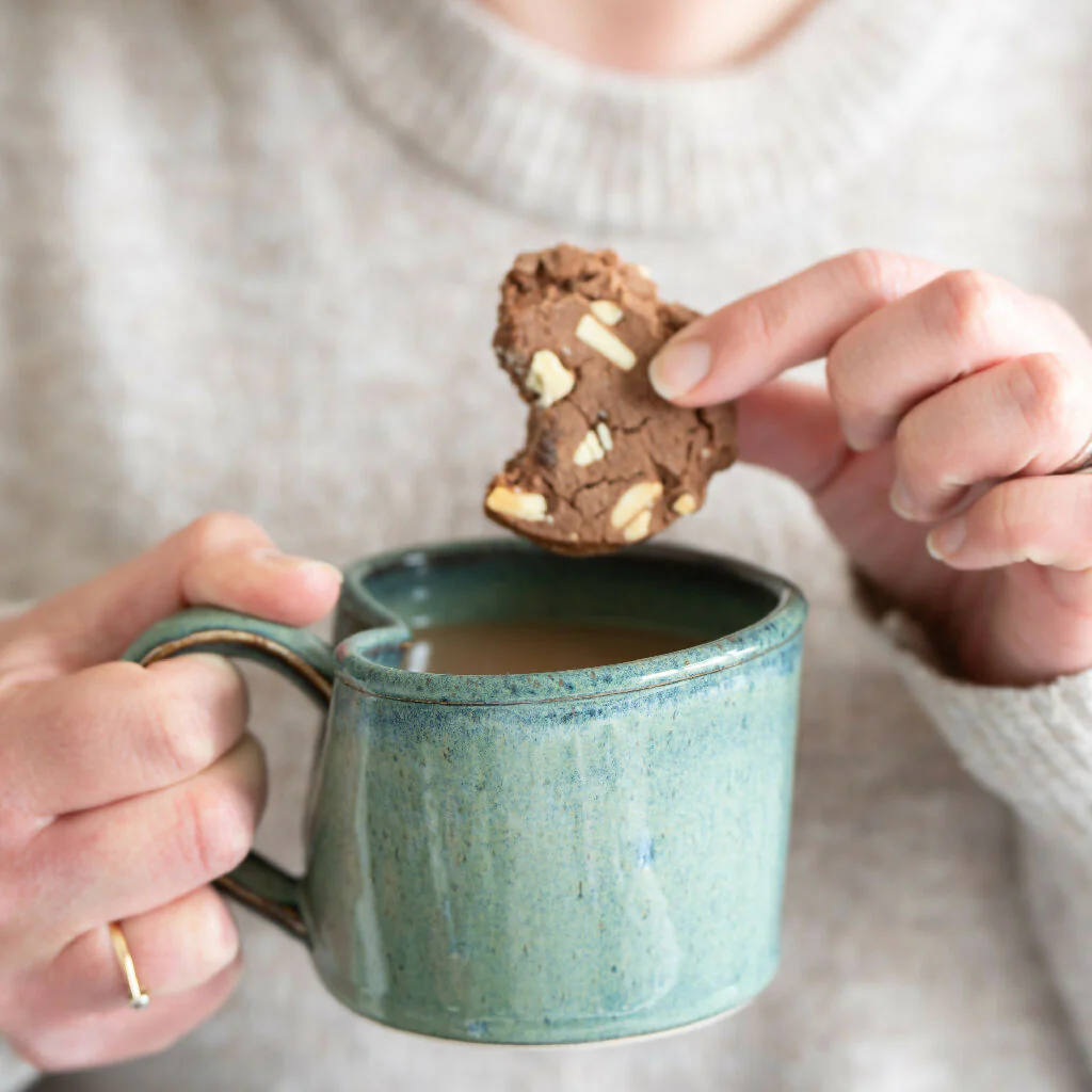 Heart Shaped Wheel-Thrown Stoneware Mug - Image 4