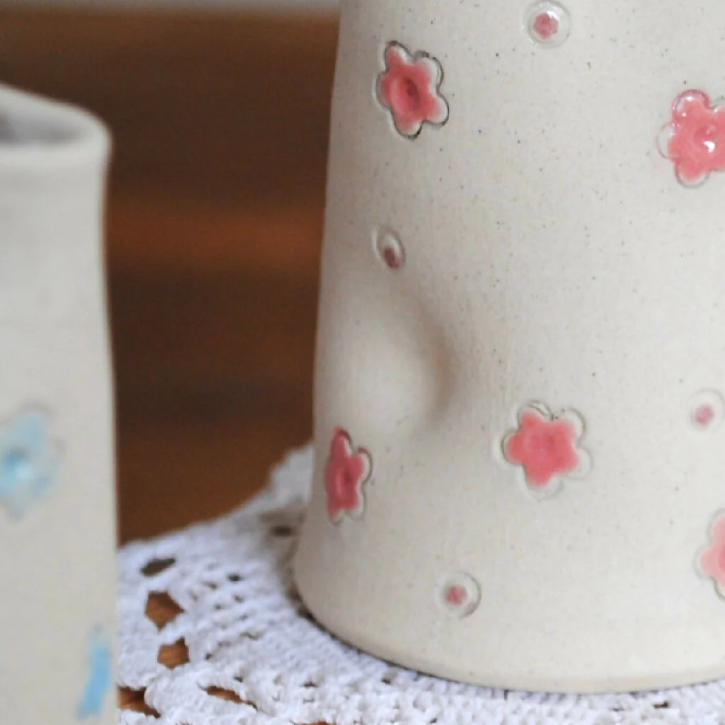 Heart Vase with Dimples - Image 3