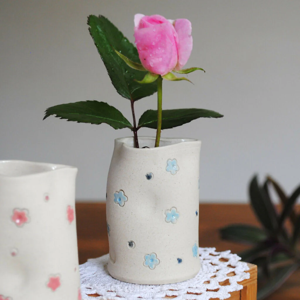 Heart Vase with Dimples - Image 6