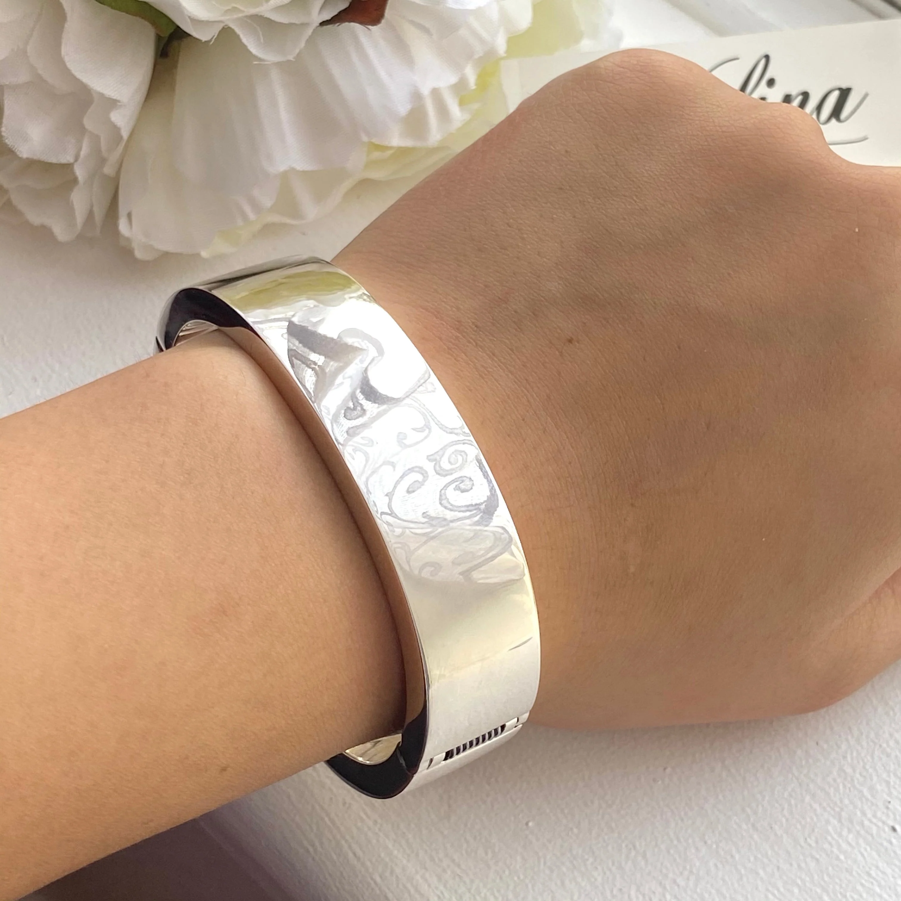 Heavy Chunky Contemporary Hinged Bracelet in Sterling Silver