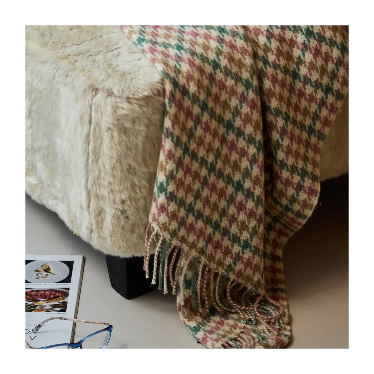 Houndstooth Coastland Pure New Wool Throw - Image 3