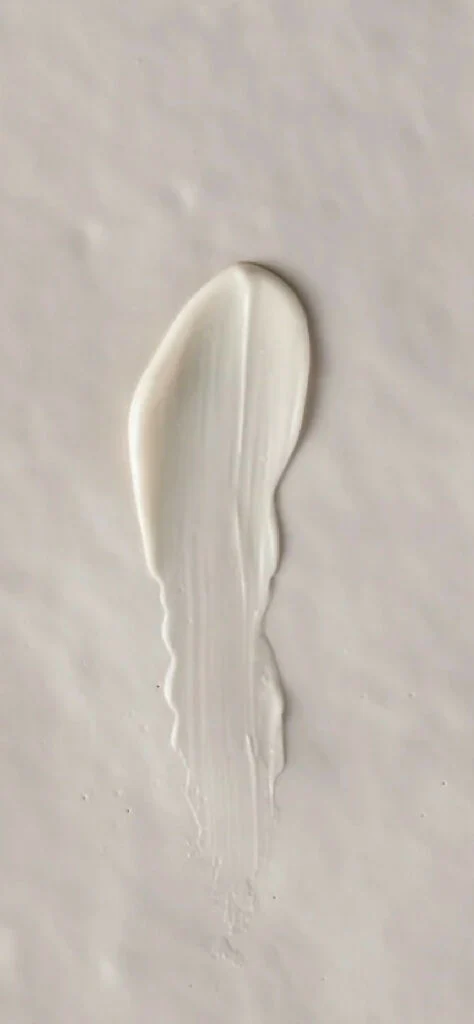 HydraLume Day Cream | Botanical Hydration for Evolving Skin - Image 2