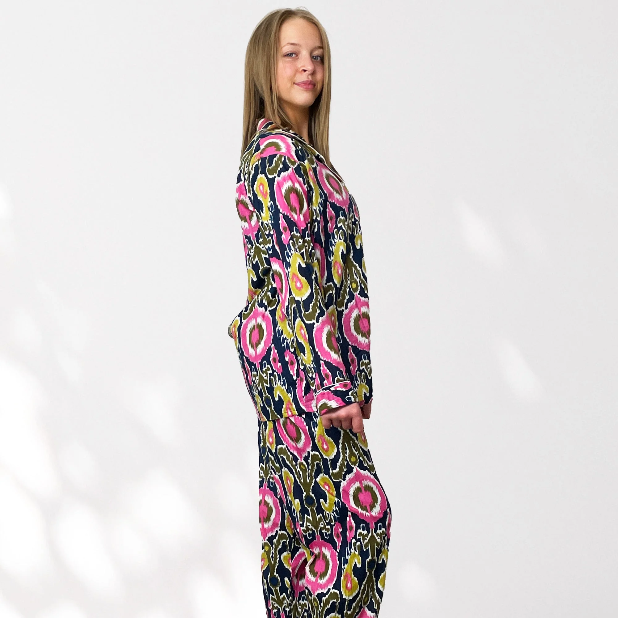 Ikat Print Cotton Long Pyjama Set in Navy Blue and Pink - Image 3