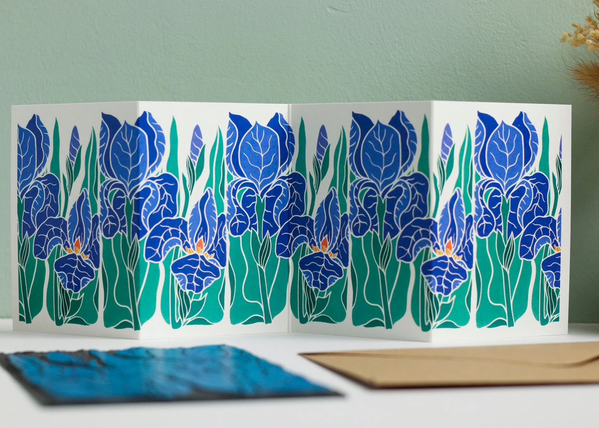 Iris in the Garden Garland Card | Single Card & Envelope