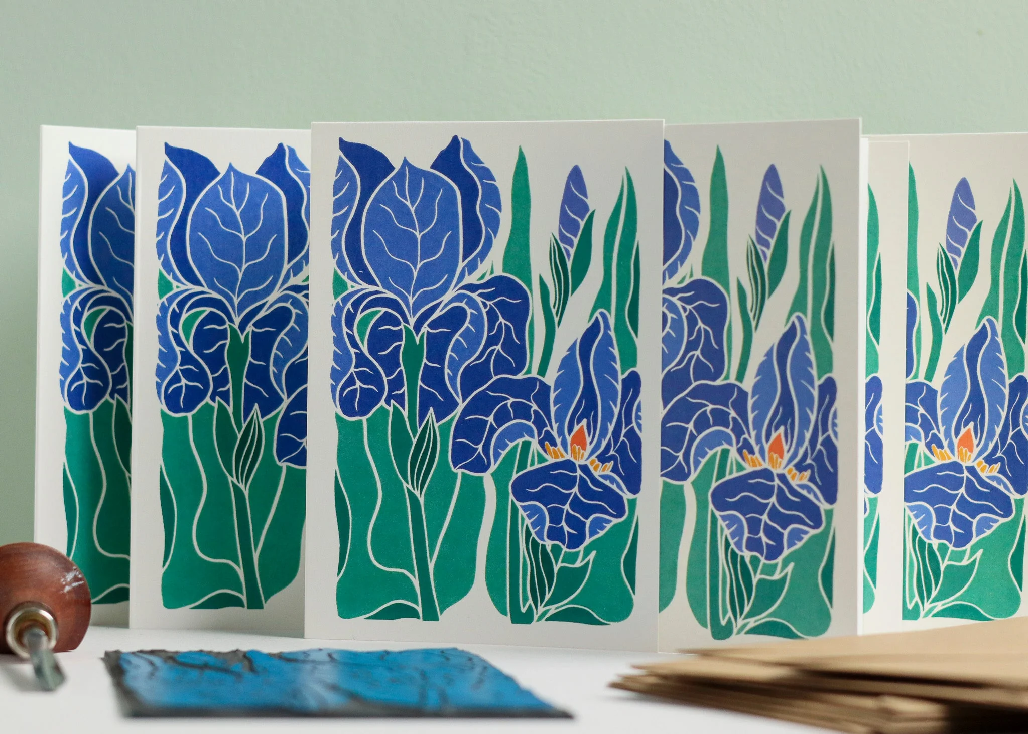 Iris in the Garden | Set of 8 Notecards & Envelopes