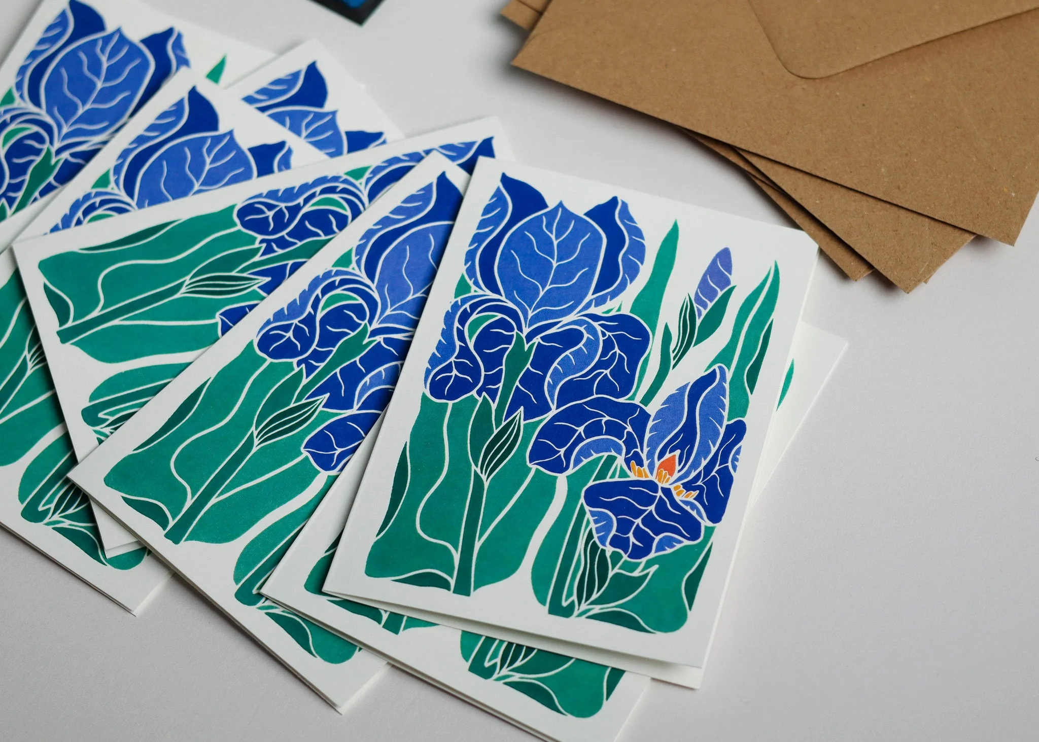 Iris in the Garden | Set of 8 Notecards & Envelopes - Image 6