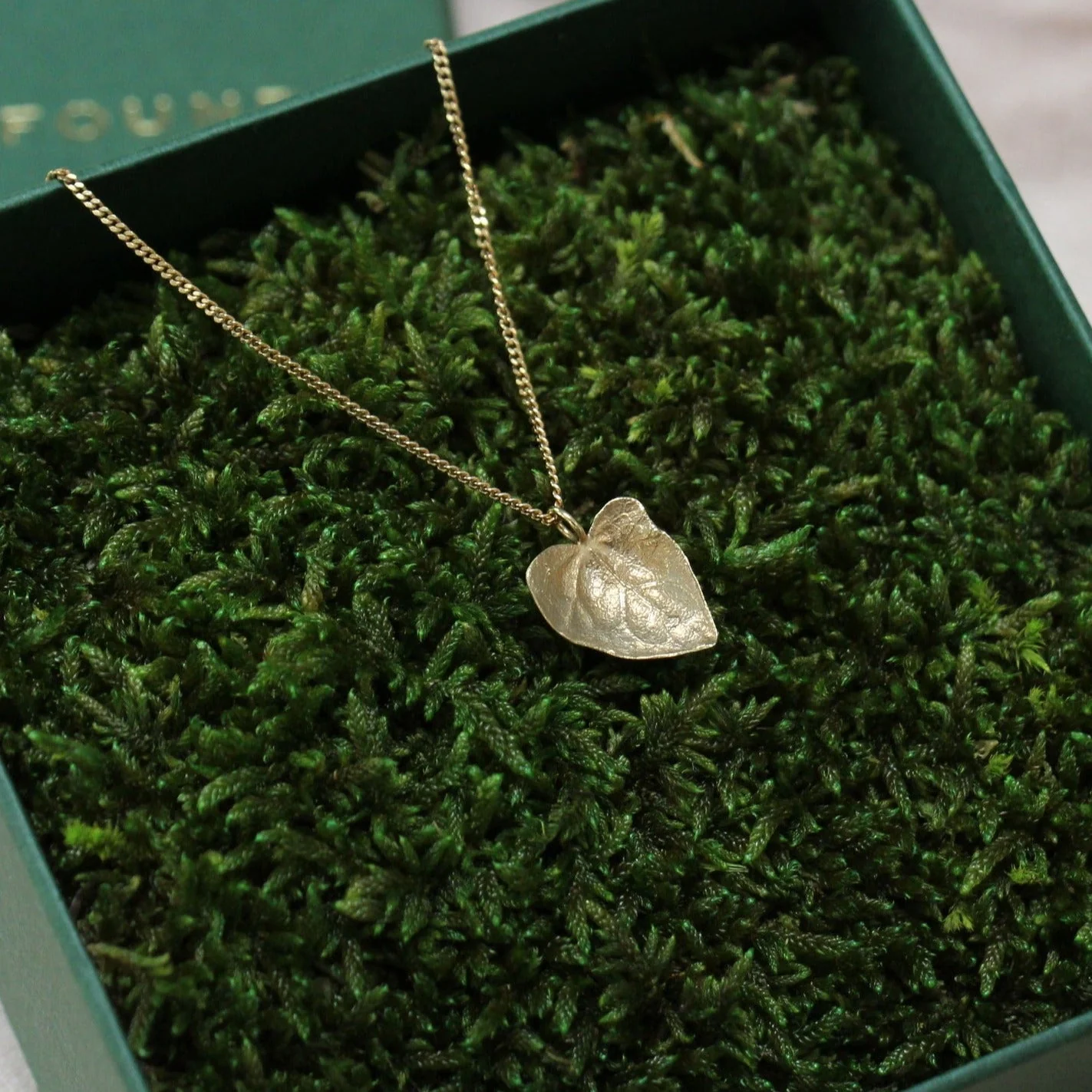 Ivy Heart Leaf Pendant - Image 4