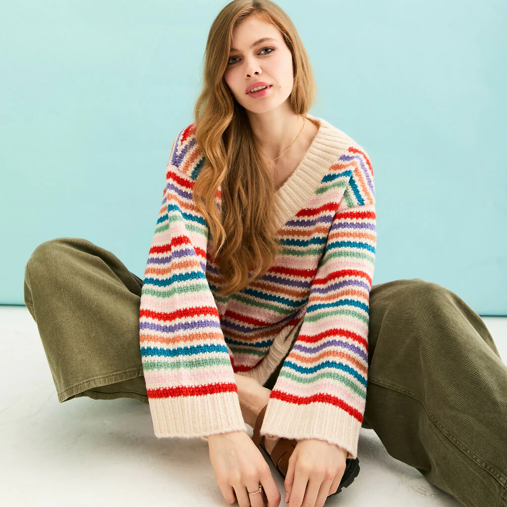 Jasmine Wide Sleeve V Neck Striped Jumper - Off White - Image 9