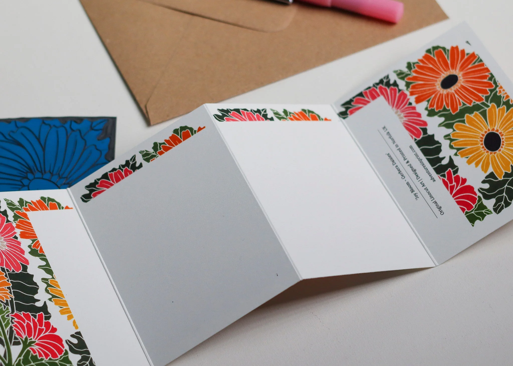 Joy Bloom Gerbera Daisy Garland Card | Single Card & Envelope - Image 13