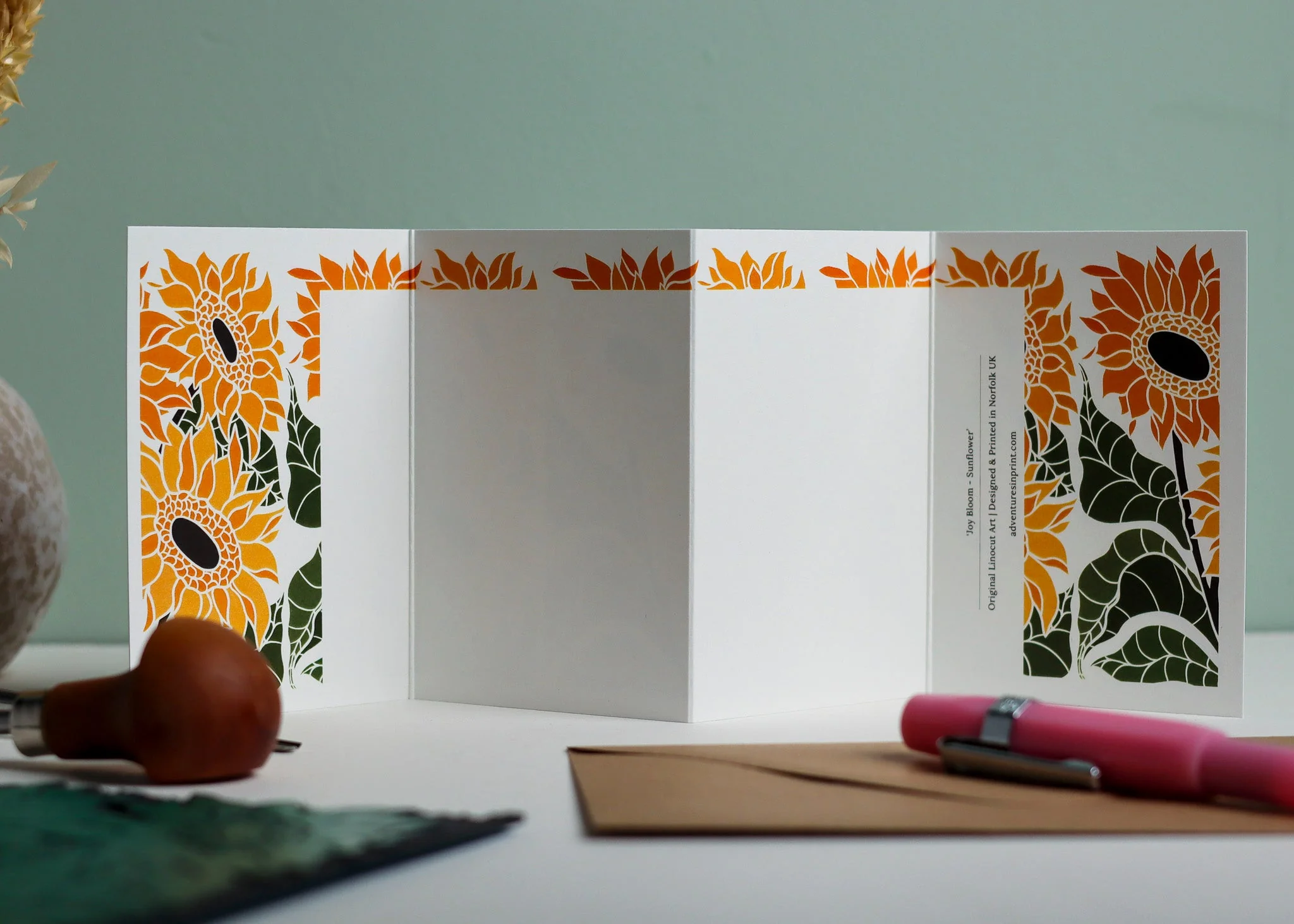 Joy Bloom Sunflower Garland Card | Single Card & Envelope - Image 2