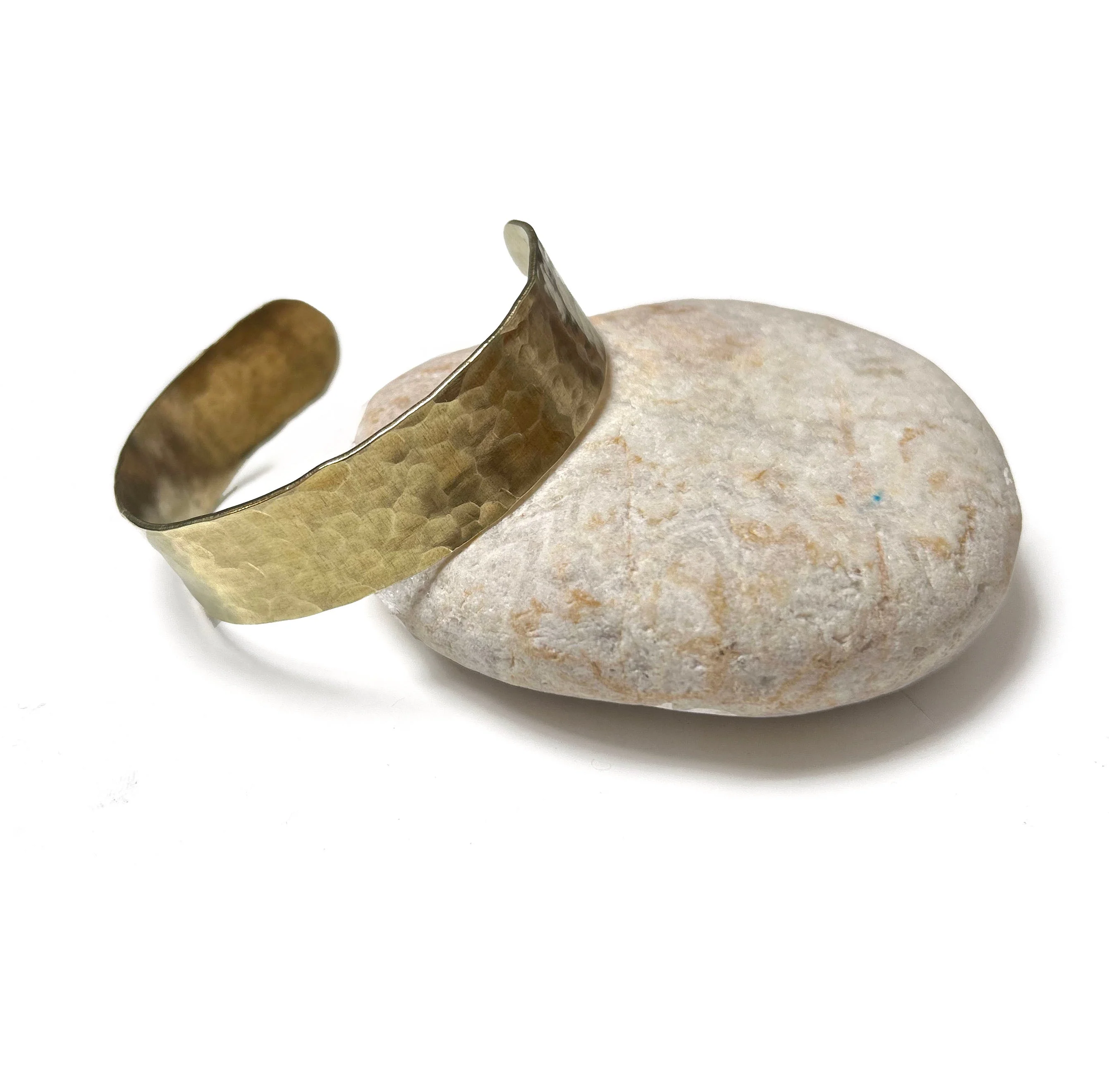 Kelpi Hammered Brass Cuff - Image 4