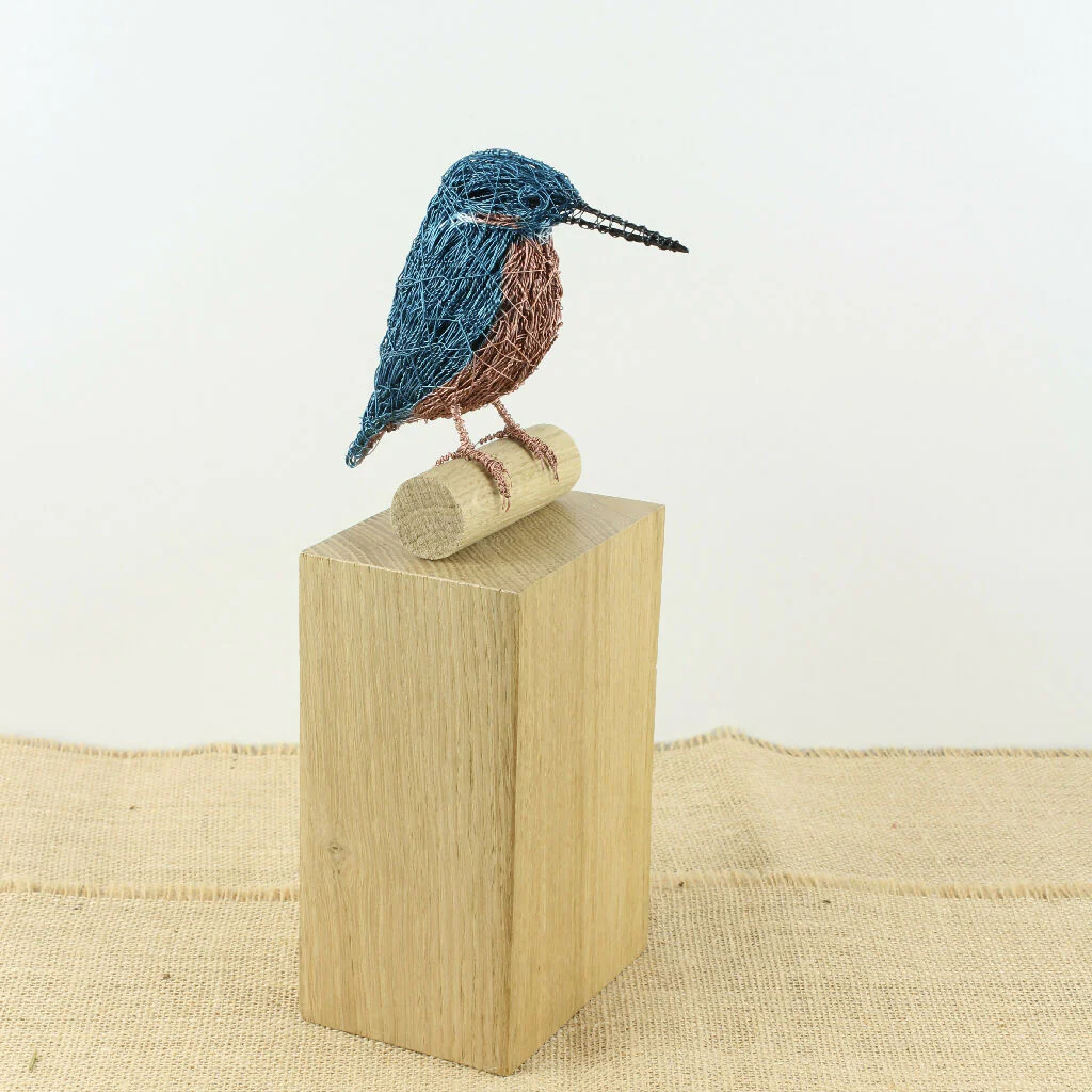 Kingfisher Wire Bird Sculpture - Image 3