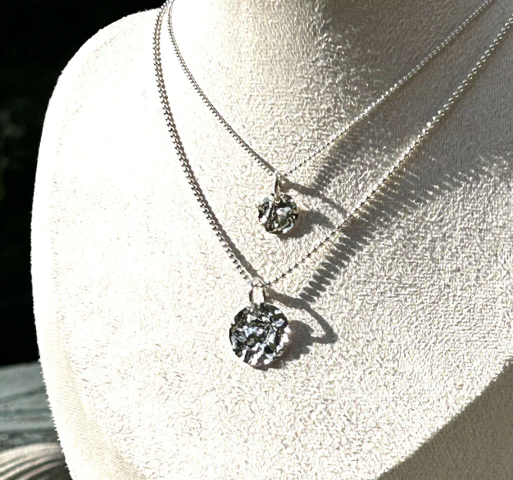 La Mer Necklace - Image 3