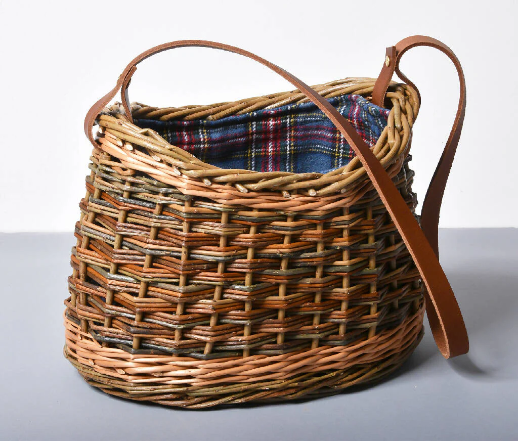 Large Oval Basket with Leather Shoulder Strap and Tartan Lining - Image 2