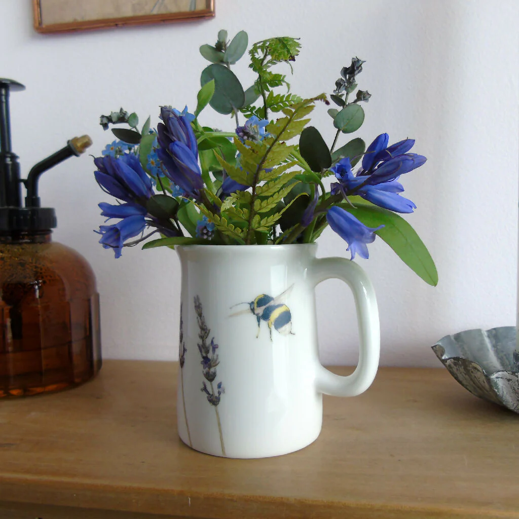 Lavender and Bee Fine Bone China Quarter Pint Jug - Image 5