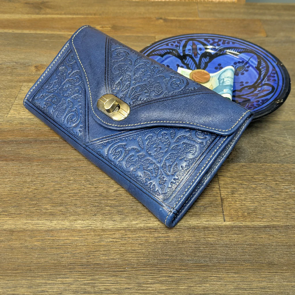 Leather Tri-Fold Purse Blue