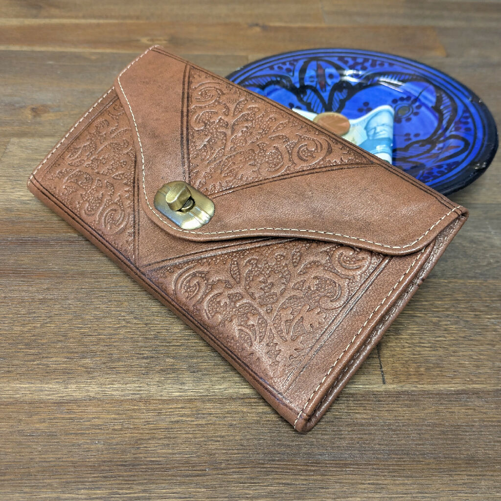 Leather Tri-Fold Purse Dark Brown