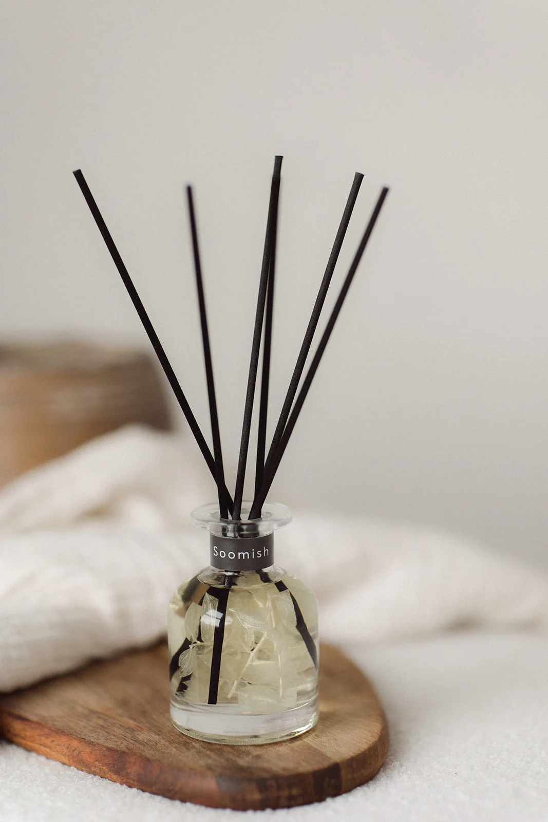 Lemongrass, Ginger Root & Citrus Botanical Reed Diffuser - Uplifting & Energising - Image 2