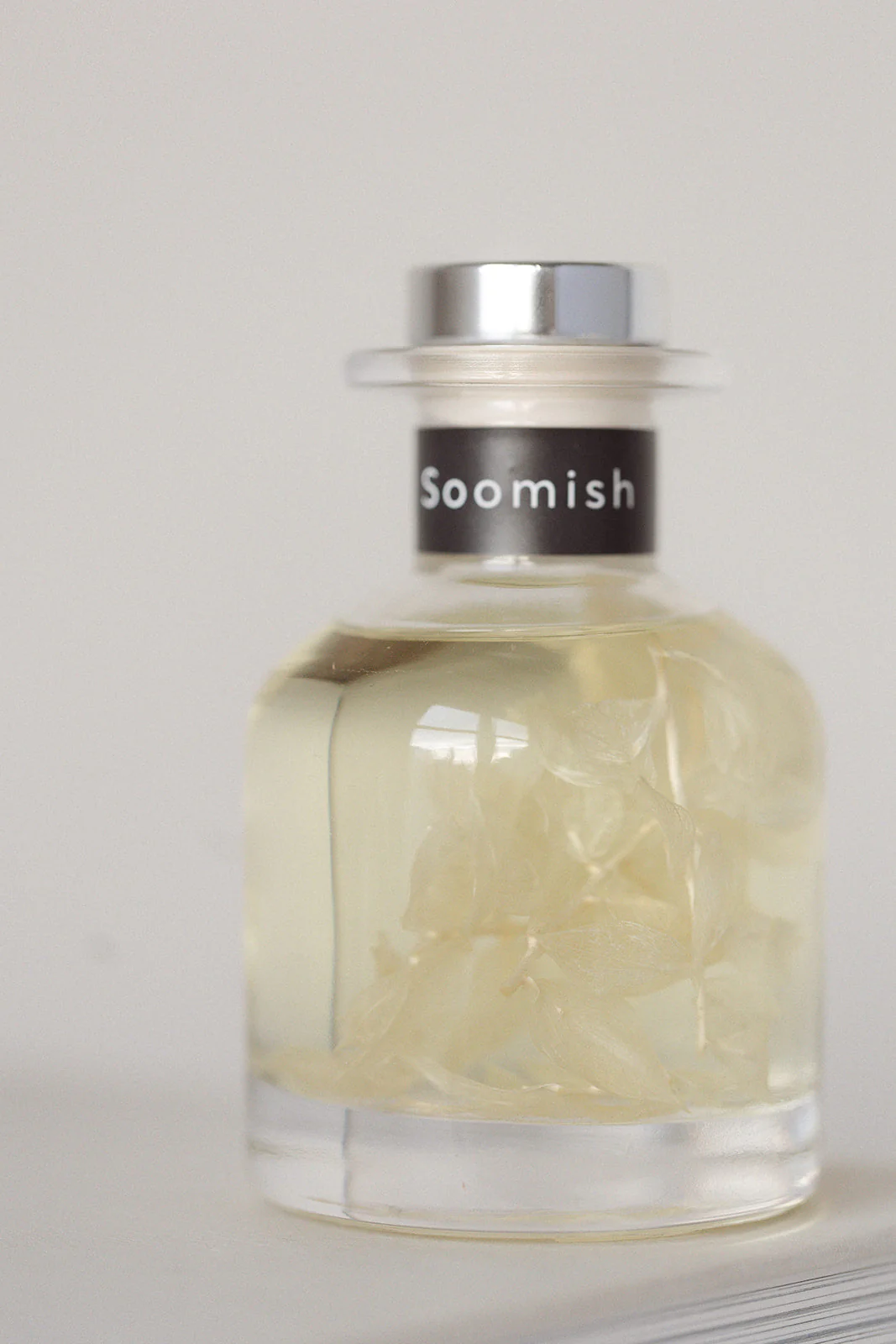 Lemongrass, Ginger Root & Citrus Botanical Reed Diffuser - Uplifting & Energising - Image 4