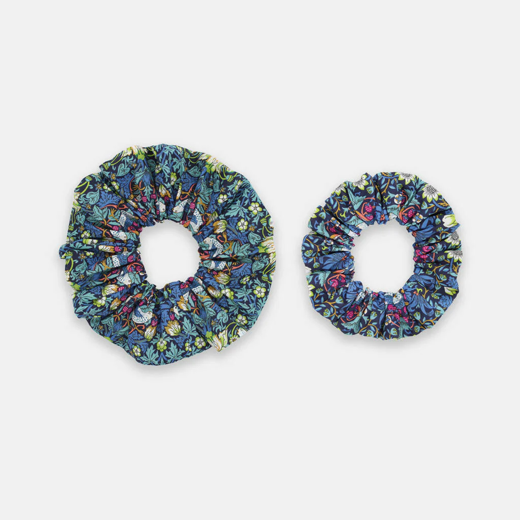 Liberty Scrunchie - Strawberry Thief J Print - Image 4