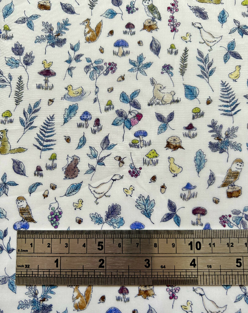 'Liberty Woodland' Lampshade - Image 6