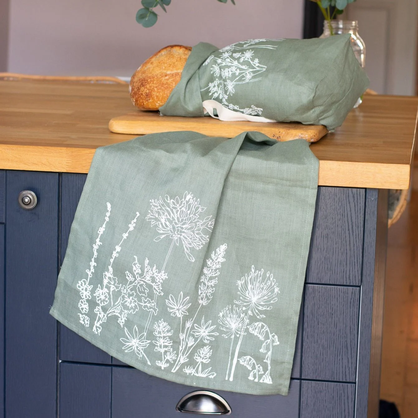 Linen Tea Towel With Garden Design - Image 7