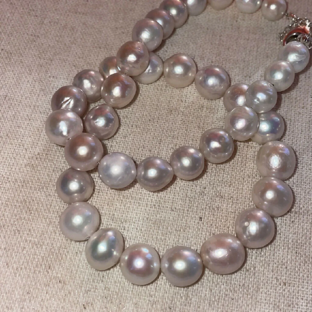 Lustrous Freshwater Pearls Sterling Silver beaded necklace - Image 2