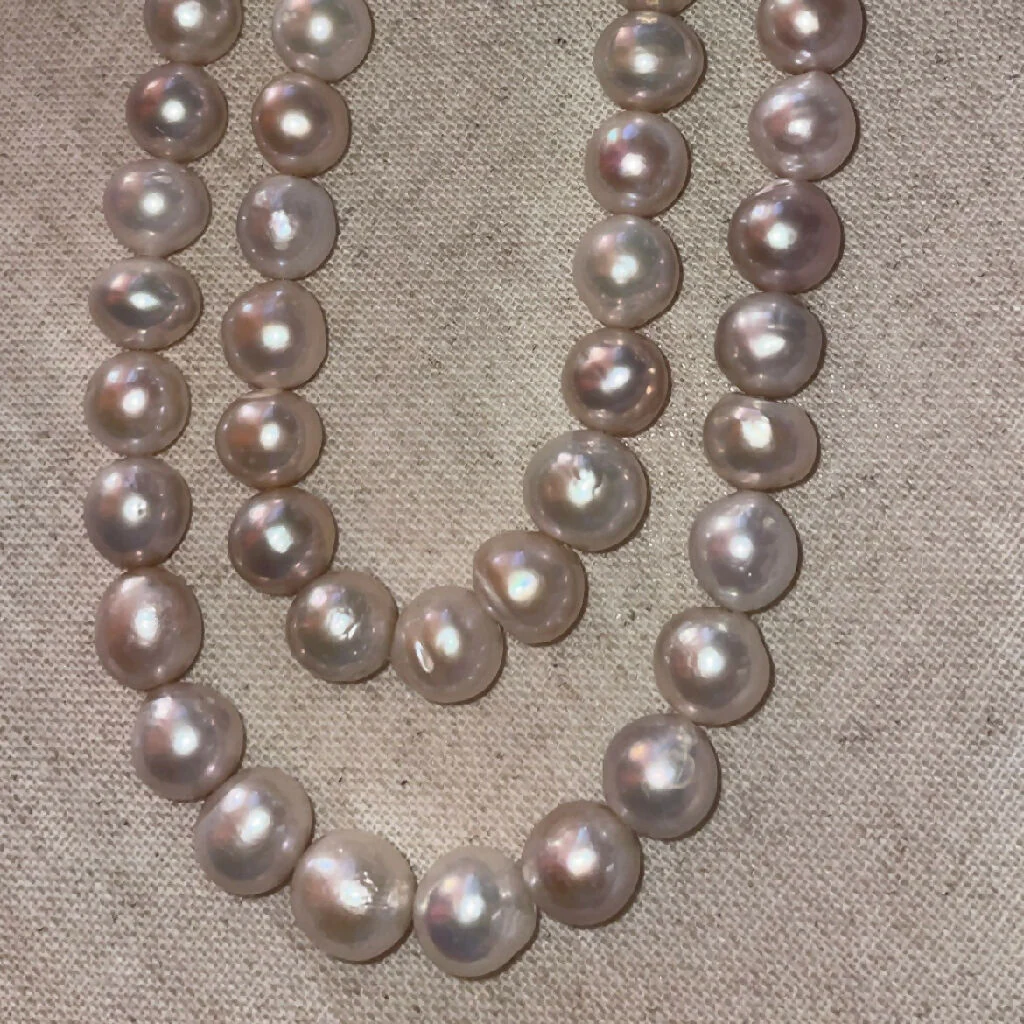 Lustrous Freshwater Pearls Sterling Silver beaded necklace - Image 4