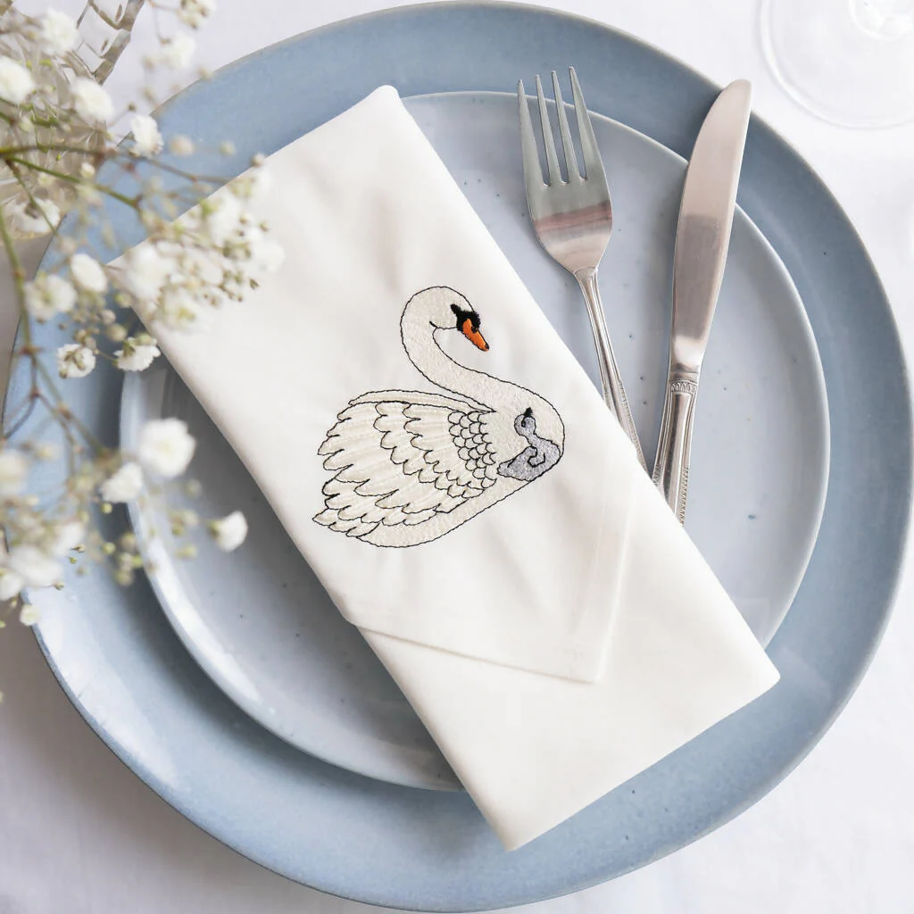 Luxury Embroidered Swan Tableware Gift Set - Image 7