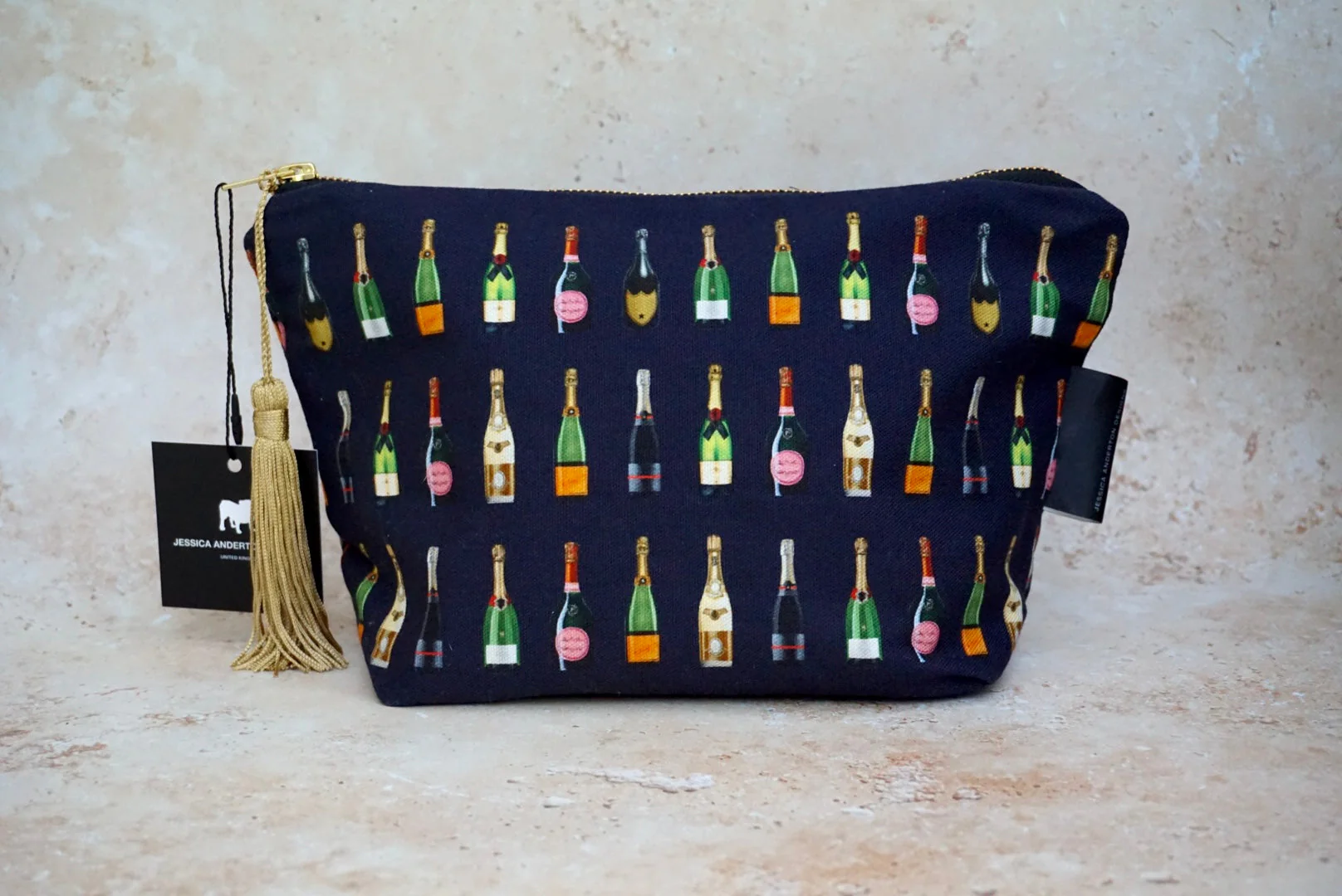 Makeup & Washbags - Image 18