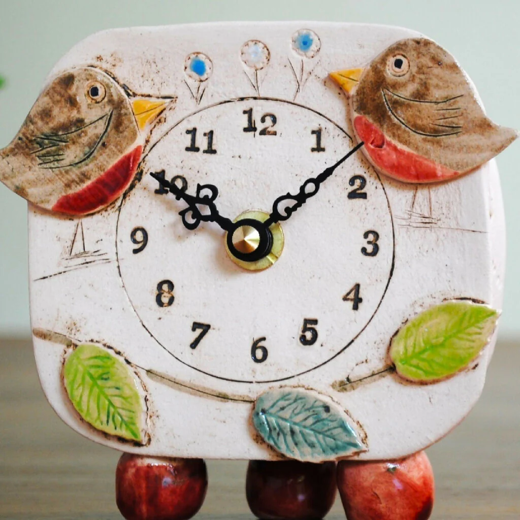 Mantel Clock With Two Robins And Leaves - Image 2