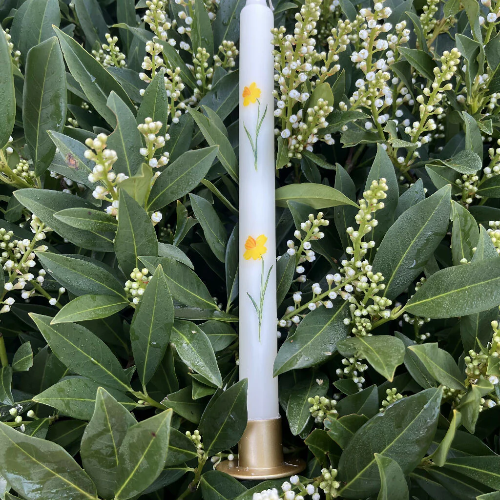 March Birth Flower Candle - Hand Painted Daffodil Candle with Metal Holder - Image 4