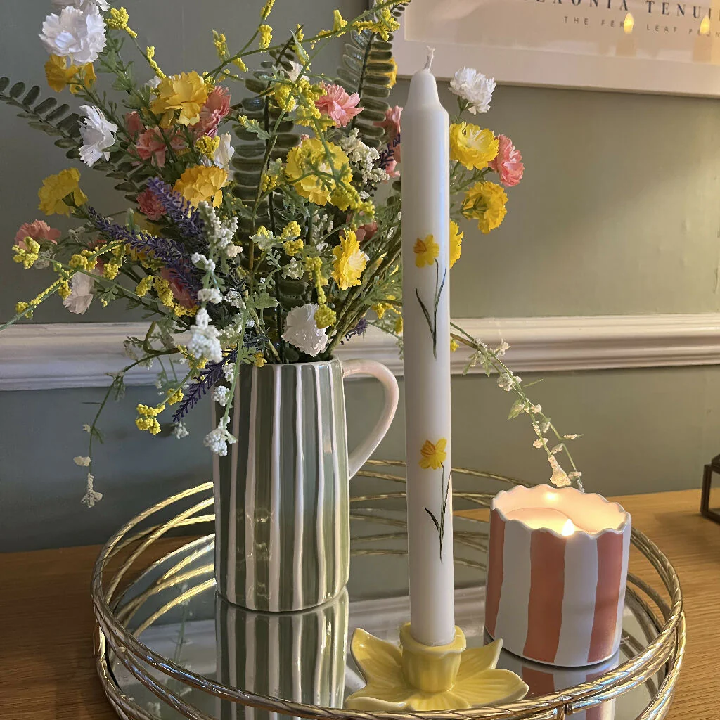 March Birth Flower Candle - Hand Painted Daffodil Candle with Metal Holder - Image 7