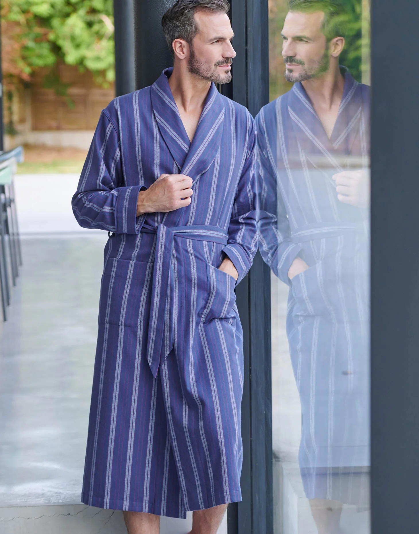 Men's Brushed Cotton Dressing Gown – Banbury Navy Stripe - Image 3