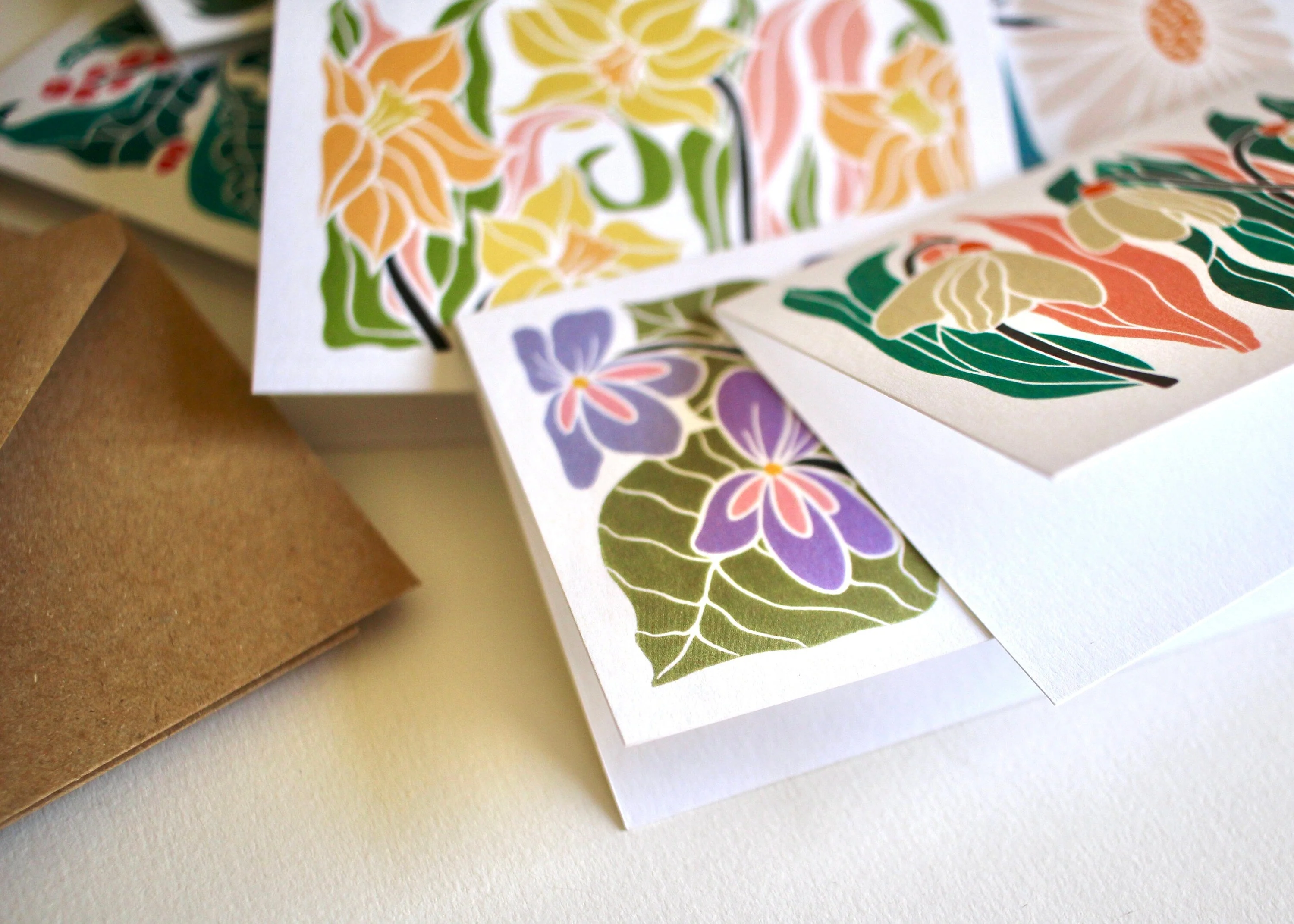 Mini Birth Flower Linocut Note Cards - Set of 12 | Colourful Flowers by month / A7 Notelet card & envelope set - Image 6