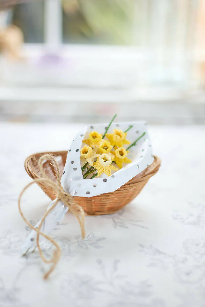 A Bunch of Miniature Daffodils in Yellow - Image 6