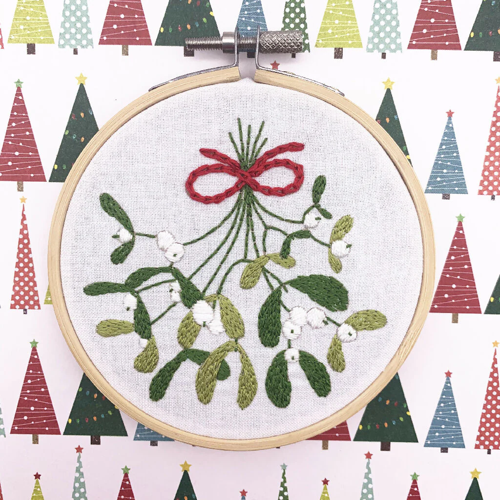 Mistletoe Embroidery Kit - Christmas Embroidery Kit - Image 6
