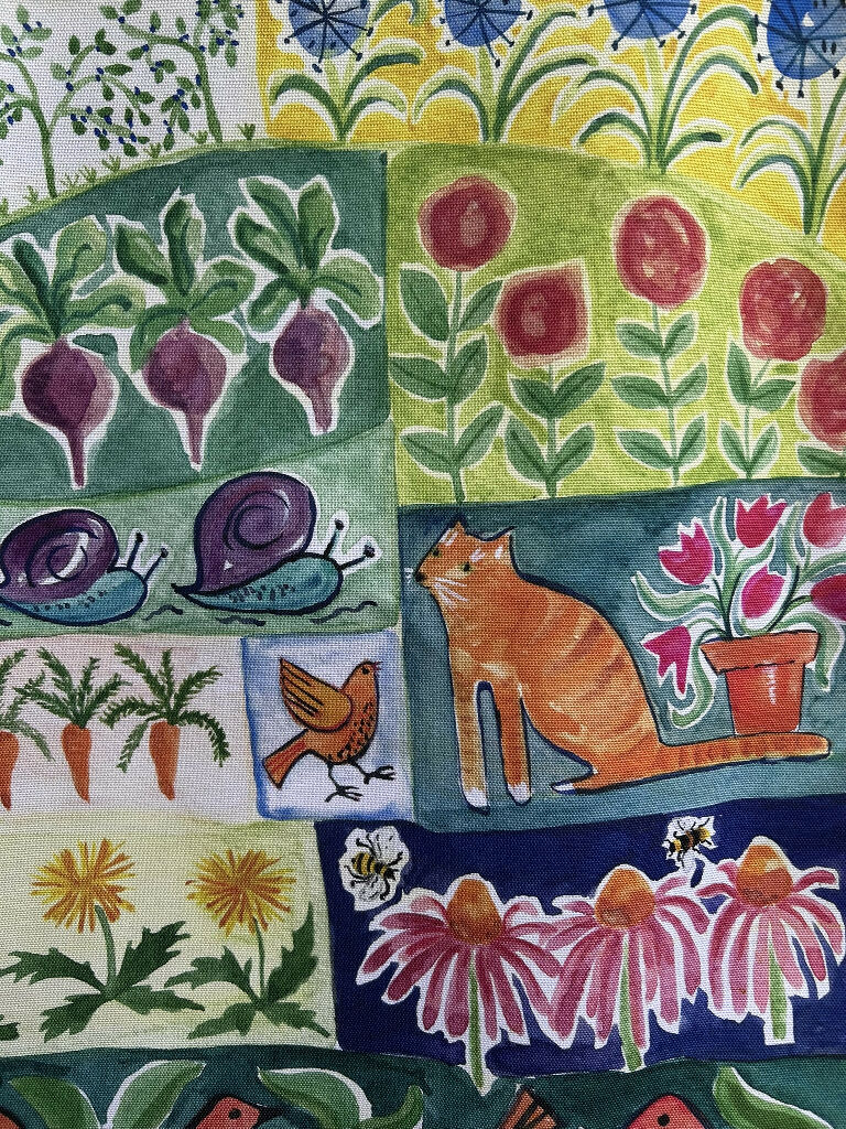My Gardening World tea towel - Image 3