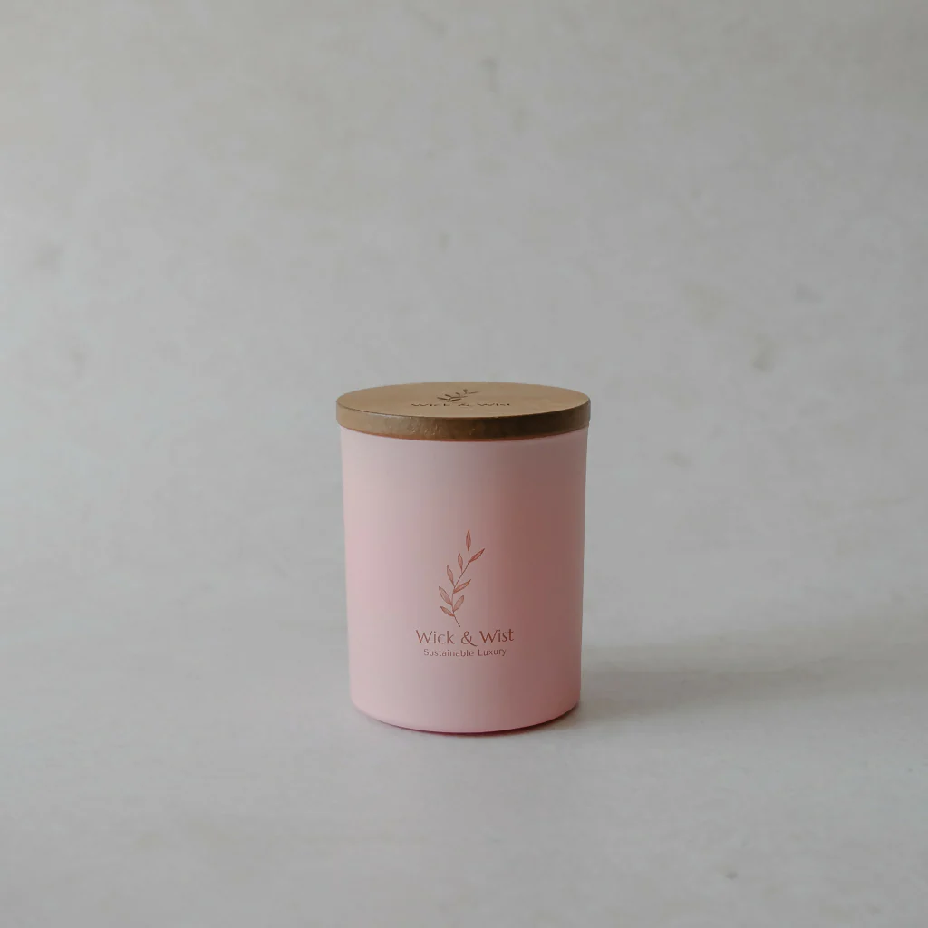 No. 01 Arabian Rose Luxury Candle - Image 5