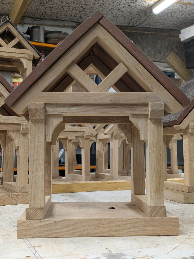 Oak Bird Table with Clay Tile Roof - Image 3