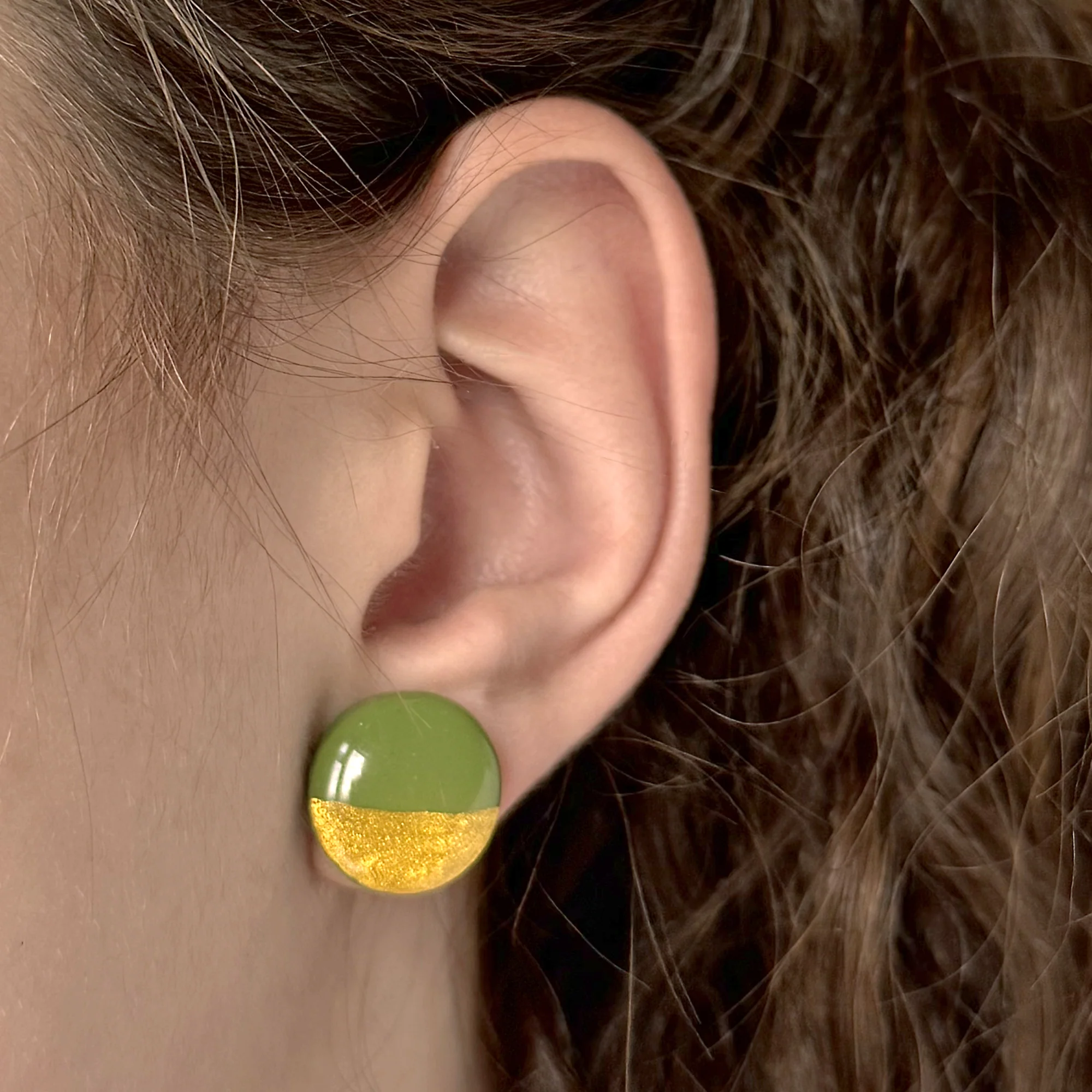 Ophelia Round Earrings | Olive