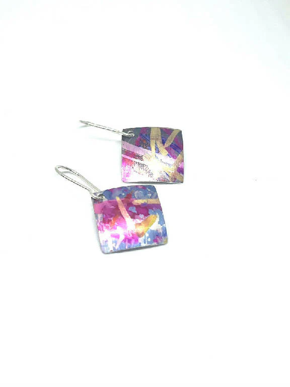 Orchid-Inspired Aluminium and Sterling Silver Earrings - Image 3