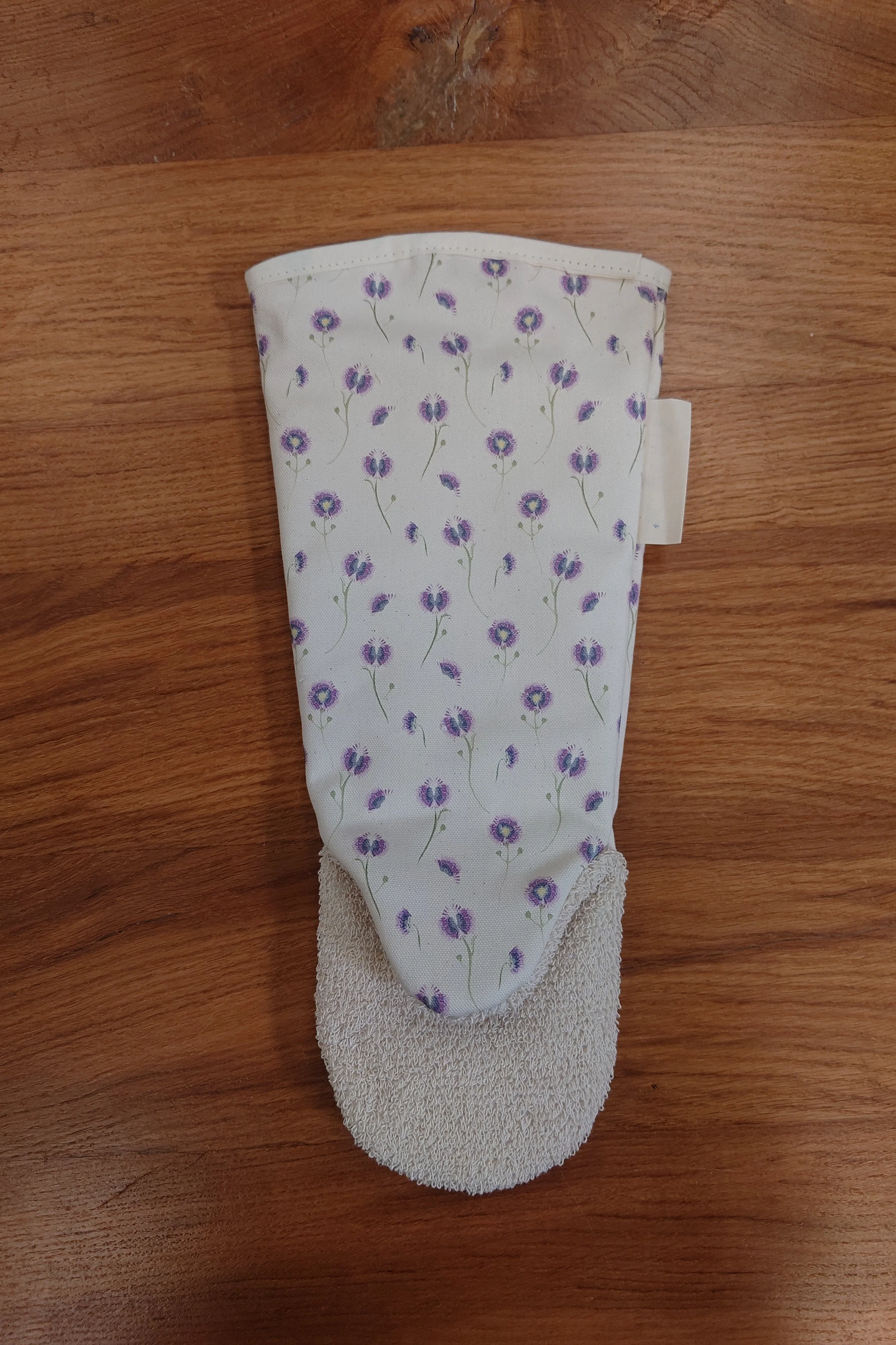 Organic Gauntlet Oven Glove - Wild Meadow Lilac Drift - Image 2