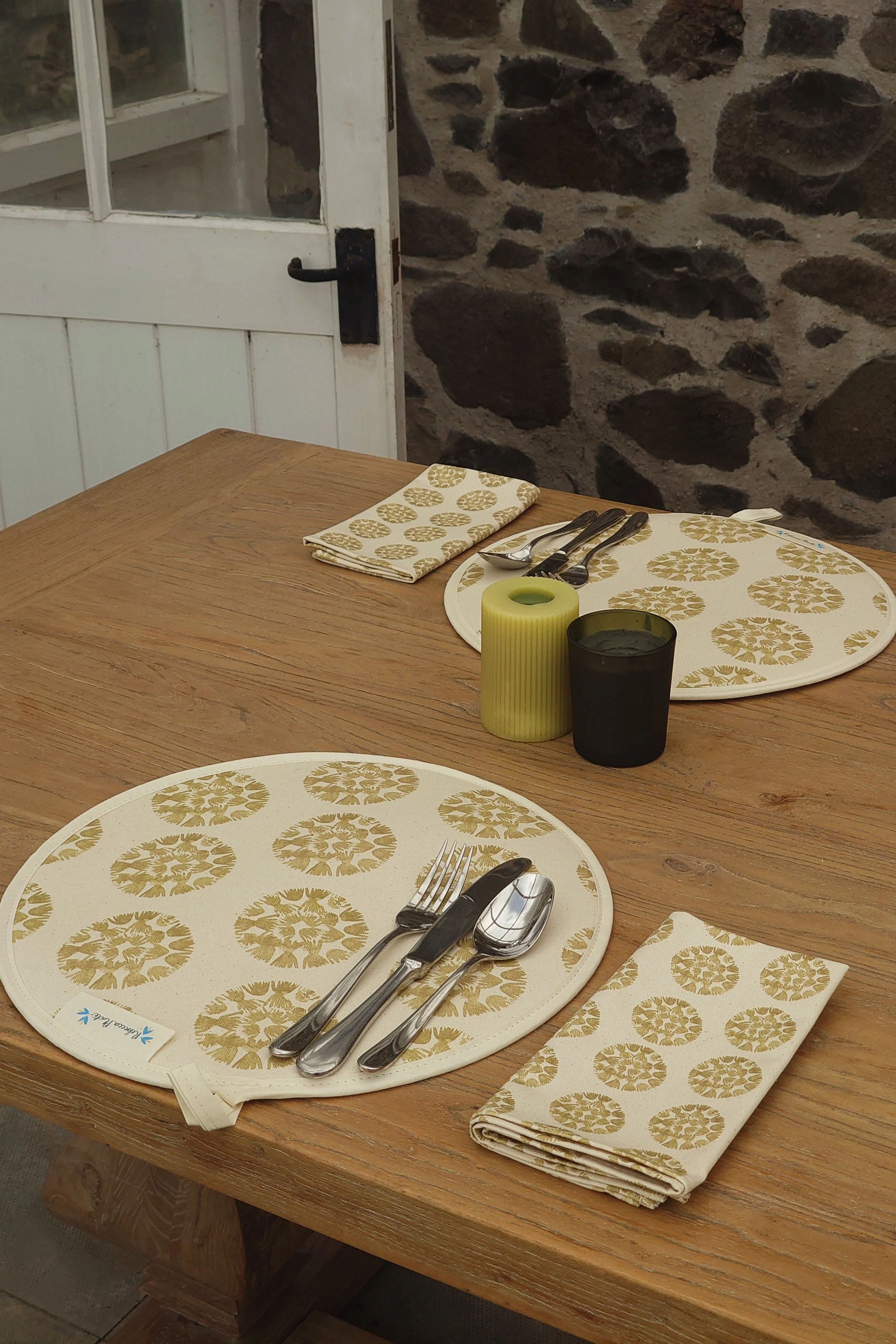 Organic Napkin - Machair Clock Gold Green - Image 2