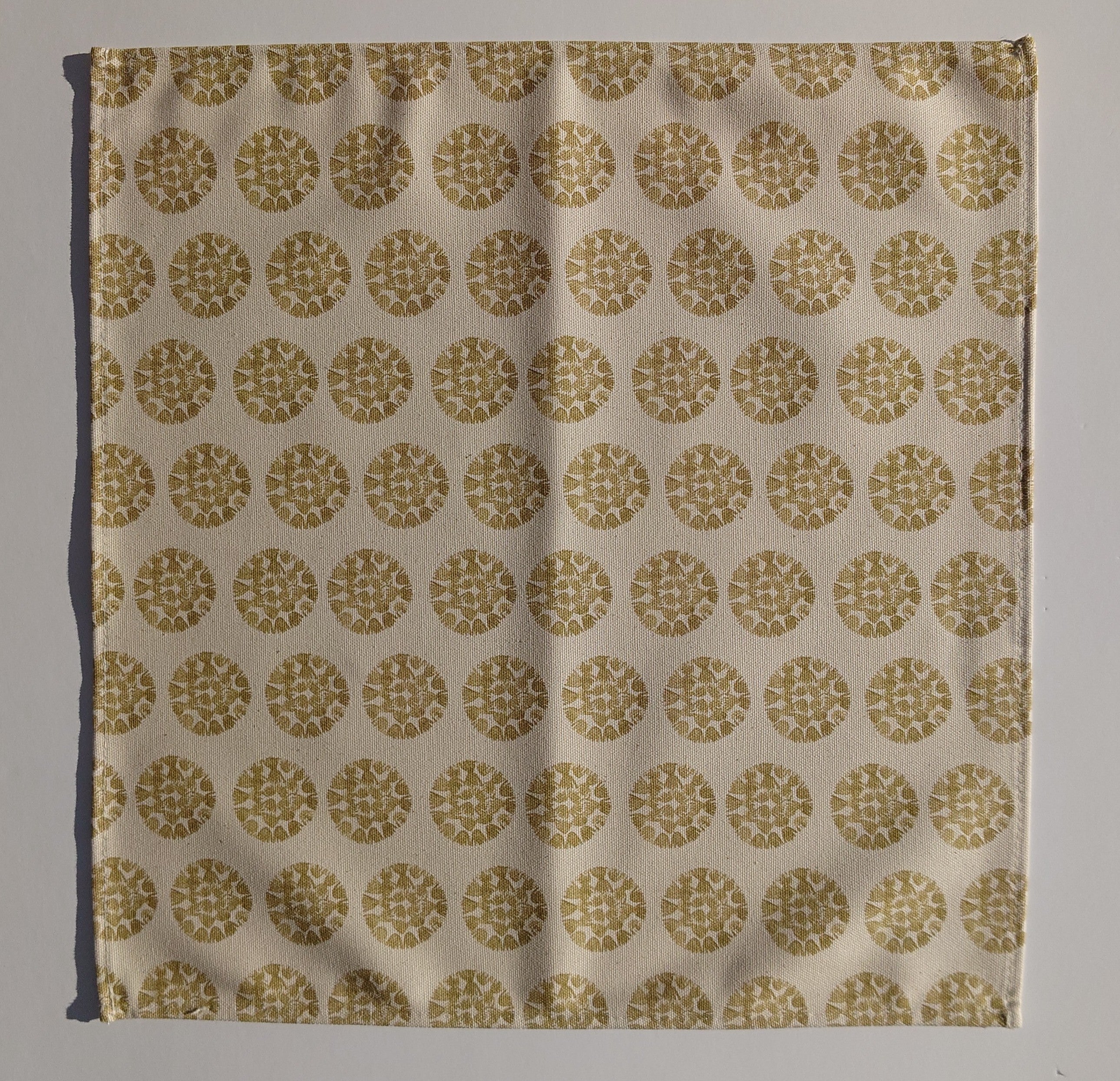 Organic Napkin - Machair Clock Gold Green - Image 4
