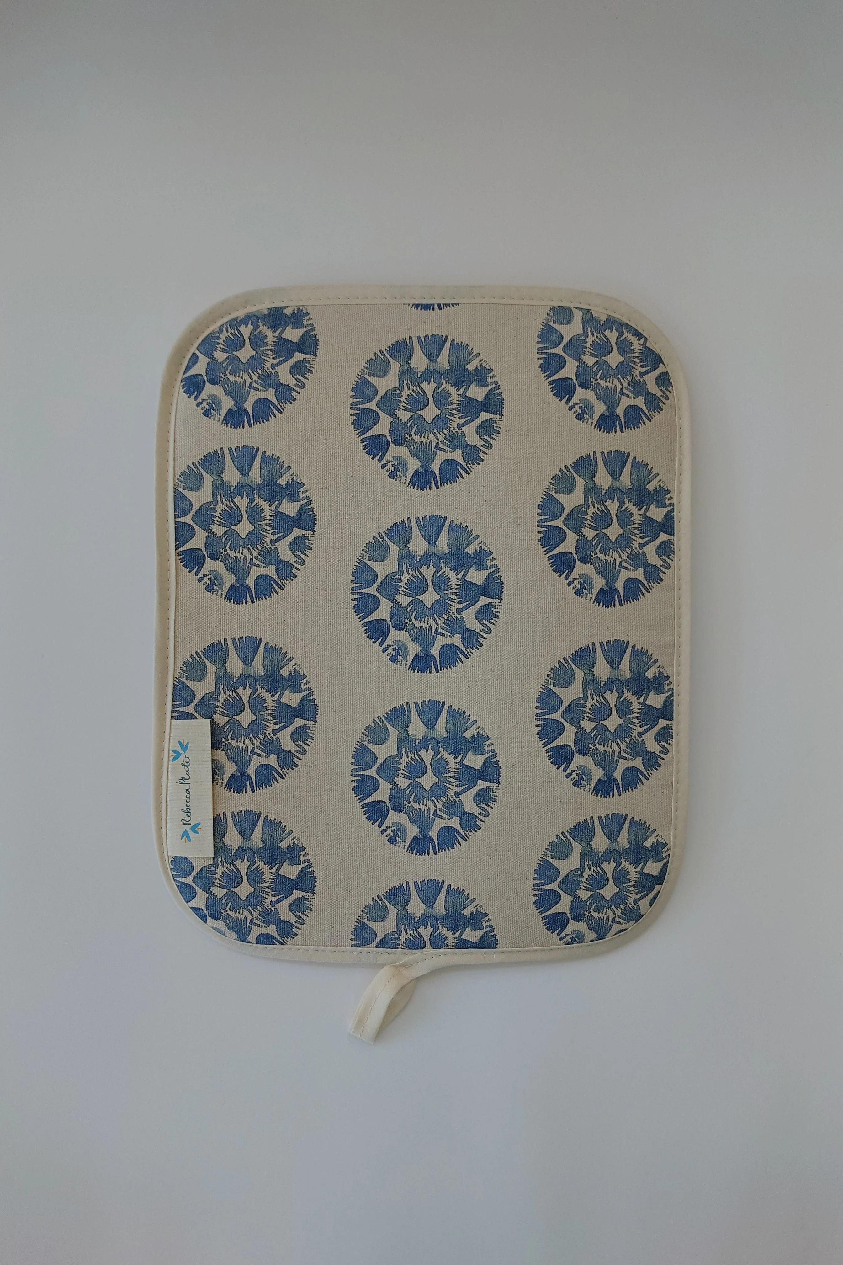 Organic Rayburn Hob Cover and Table Protector - Machair Clock Blue - Image 2