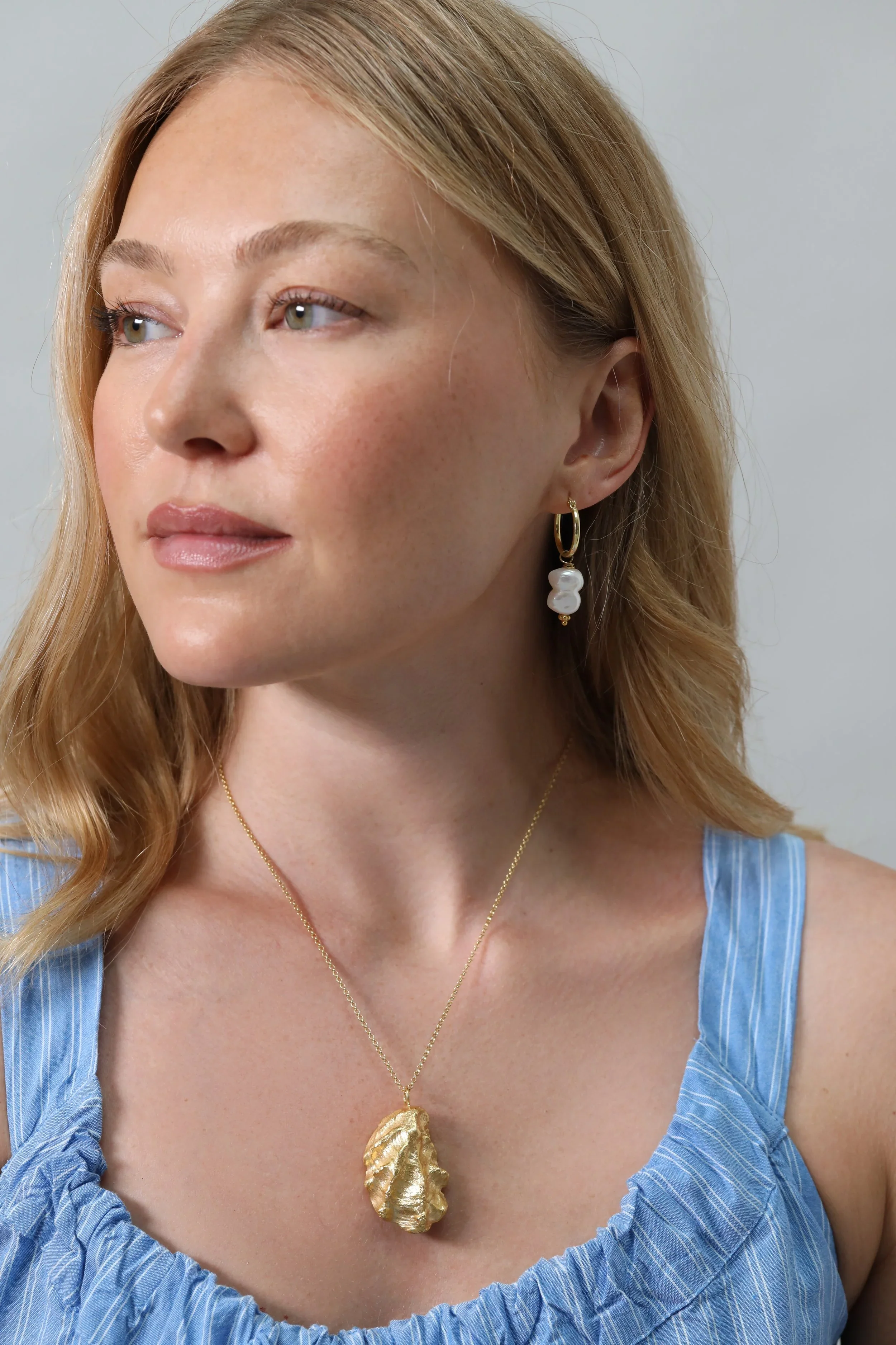 Oyster Pendant