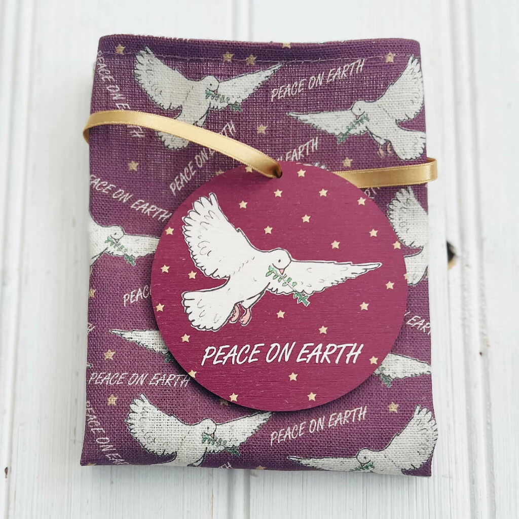'Peace on Earth' Wooden Christmas Tree Decoration - Image 2