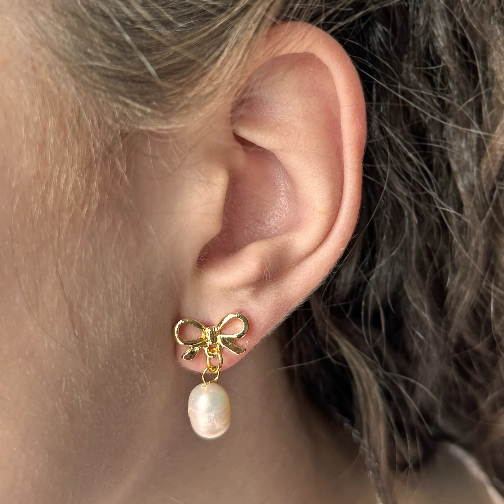 Pearl Whisper | Drop Earrings
